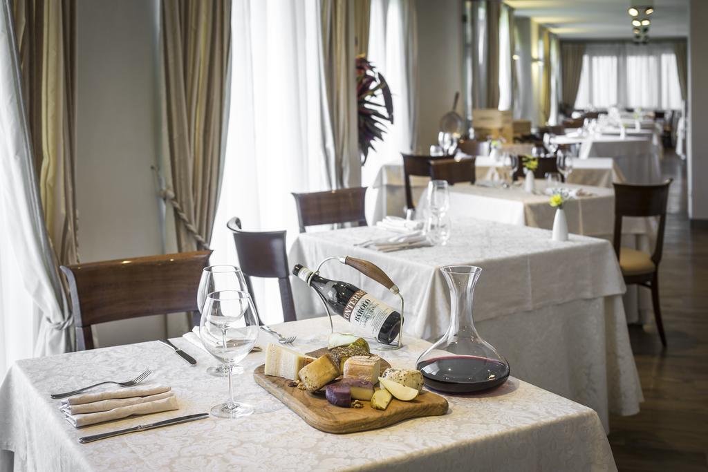 Hotel Resort & Spa Miramonti روتا ديماغنا المظهر الخارجي الصورة